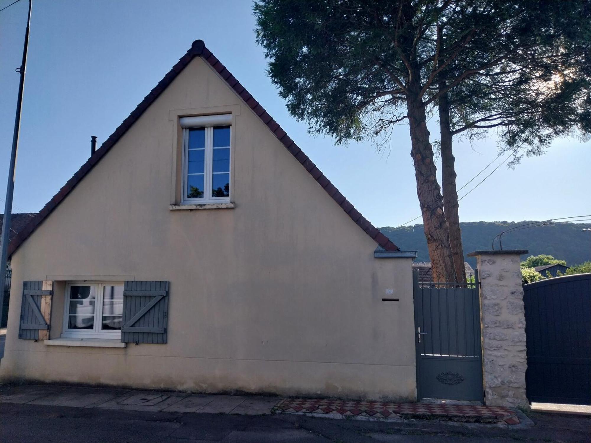 Отель Le Prieure Reposant Port-Villez Экстерьер фото